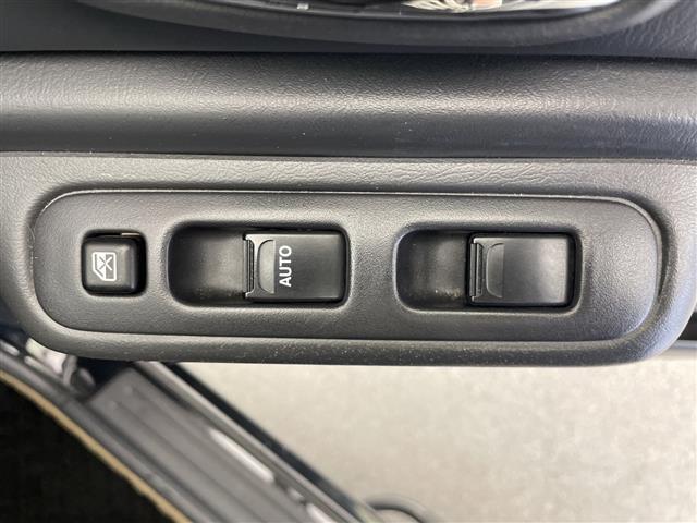 ジムニー ランドベンチャー ☆切り替え4WD☆ターボ☆社外オーディオ☆トーヨーオープンカントリーR/T☆純正マットガード☆TERZOベースキャリア☆サイドステップ☆ISOFIX☆ドアバイザー☆ETC☆スペアキ(15枚目)