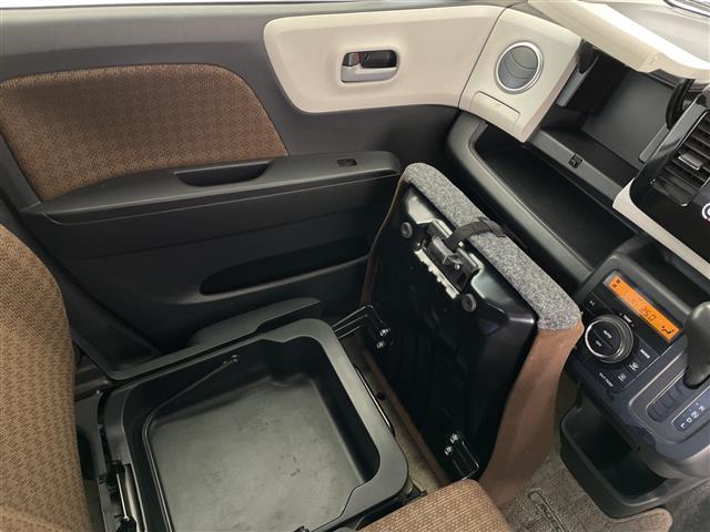 モコ X プッシュスタート ドリンクホルダー バックカメラ 電動格納ミラー ドアバイザー CDチェンジャー 純正フロアマット 夏タイヤ積込 スマートキー スペアキー(16枚目)