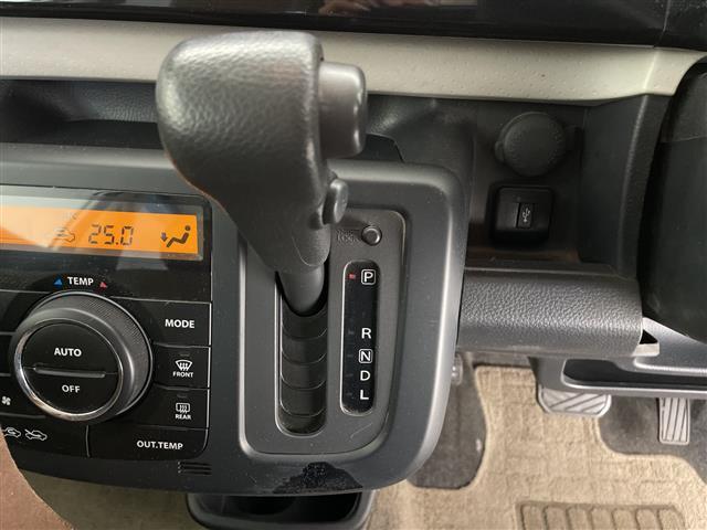 モコ X プッシュスタート ドリンクホルダー バックカメラ 電動格納ミラー ドアバイザー CDチェンジャー 純正フロアマット 夏タイヤ積込 スマートキー スペアキー(20枚目)