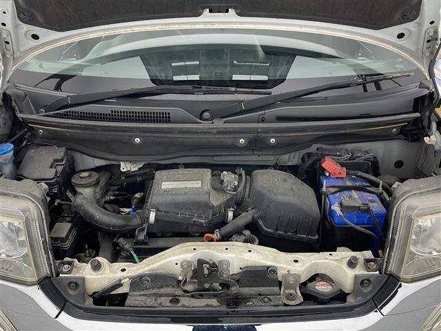 Ｎ－ＢＯＸカスタム Ｇ・Ｌパッケージ　社外メモリナビ　ビルトインＥＴＣ　ドライブレコーダー（前後）　横滑り防止装置　プッシュスタート　片側パワースライド　シートバックテーブル　後席ロールサンシェード　純正フロアマット　オートライト（3枚目）