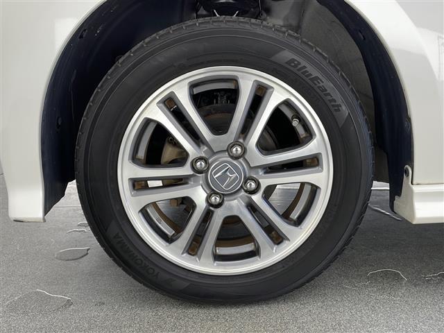 Ｎ－ＢＯＸカスタム Ｇ・Ｌパッケージ　社外メモリナビ　ビルトインＥＴＣ　ドライブレコーダー（前後）　横滑り防止装置　プッシュスタート　片側パワースライド　シートバックテーブル　後席ロールサンシェード　純正フロアマット　オートライト（38枚目）