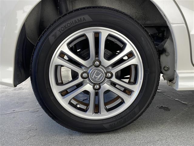 Ｎ－ＢＯＸカスタム Ｇ・Ｌパッケージ　社外メモリナビ　ビルトインＥＴＣ　ドライブレコーダー（前後）　横滑り防止装置　プッシュスタート　片側パワースライド　シートバックテーブル　後席ロールサンシェード　純正フロアマット　オートライト（41枚目）