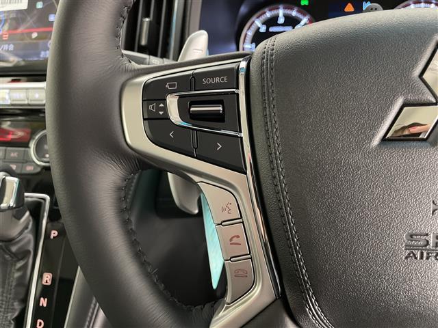 デリカD:5 ブラックエディション 4WD ALPINE11型SDナビ フルセグTV 全方位カメラ クルーズコントロール(追従あり) 衝突被害軽減ブレーキ レーンキープアシスト BSM 両側パワースライドドア 寒冷地仕様 シートヒーター(15枚目)