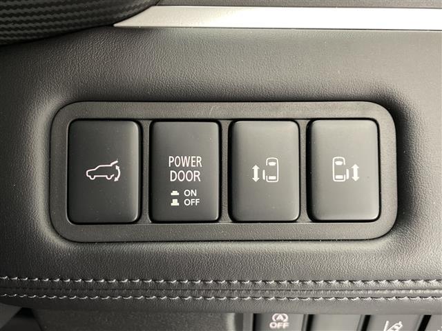 デリカD:5 ブラックエディション 4WD ALPINE11型SDナビ フルセグTV 全方位カメラ クルーズコントロール(追従あり) 衝突被害軽減ブレーキ レーンキープアシスト BSM 両側パワースライドドア 寒冷地仕様 シートヒーター(21枚目)