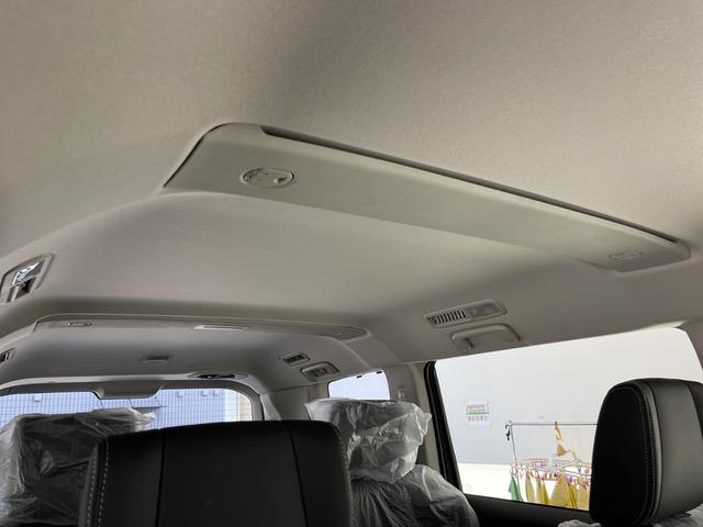 デリカD:5 ブラックエディション 4WD ALPINE11型SDナビ フルセグTV 全方位カメラ クルーズコントロール(追従あり) 衝突被害軽減ブレーキ レーンキープアシスト BSM 両側パワースライドドア 寒冷地仕様 シートヒーター(27枚目)