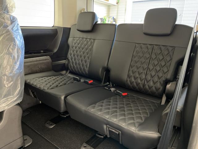 デリカD:5 ブラックエディション 4WD ALPINE11型SDナビ フルセグTV 全方位カメラ クルーズコントロール(追従あり) 衝突被害軽減ブレーキ レーンキープアシスト BSM 両側パワースライドドア 寒冷地仕様 シートヒーター(35枚目)