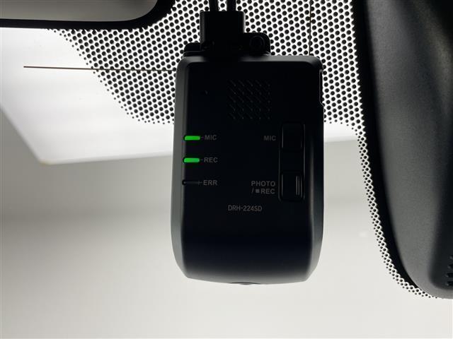 N-ONE オリジナル 純正ナビ TV DVD ホンダセンシング D/Nシートヒータ プライムスムースフロントシート 14インチスチールホイール カラードディッシュホイール 電動パーキング オートライト ETC(10枚目)