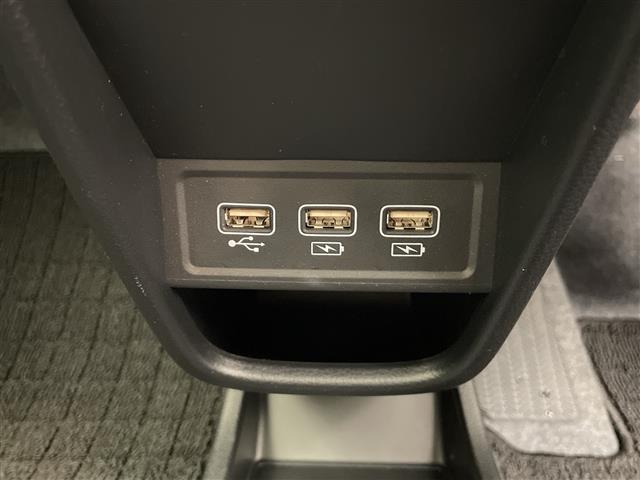 N-ONE オリジナル 純正ナビ TV DVD ホンダセンシング D/Nシートヒータ プライムスムースフロントシート 14インチスチールホイール カラードディッシュホイール 電動パーキング オートライト ETC(25枚目)