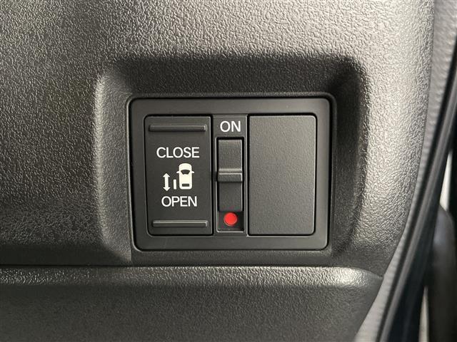 N-BOXカスタム ベースグレード ホンダセンシング/アダプティブクルーズコントロール/レーンキープアシスト/衝突軽減ブレーキ/コーナーセンサー/先行車発進告知/標識認識表示/片側パワースライドドア/前席シートヒーター/LEDライト(16枚目)