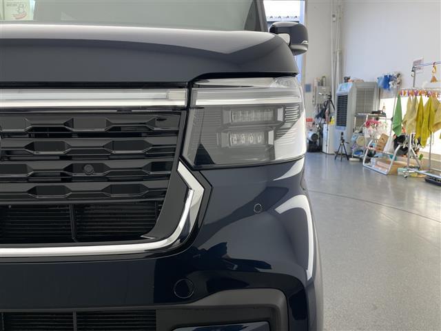 N-BOXカスタム ベースグレード ホンダセンシング/アダプティブクルーズコントロール/レーンキープアシスト/衝突軽減ブレーキ/コーナーセンサー/先行車発進告知/標識認識表示/片側パワースライドドア/前席シートヒーター/LEDライト(44枚目)