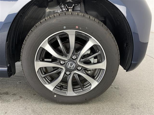 N-BOXカスタム ベースグレード ホンダセンシング/アダプティブクルーズコントロール/レーンキープアシスト/衝突軽減ブレーキ/コーナーセンサー/先行車発進告知/標識認識表示/片側パワースライドドア/前席シートヒーター/LEDライト(47枚目)