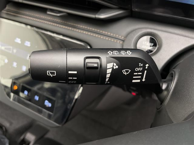 セレナ e-パワー ハイウェイスターV 純正ナビ フルセグ 両側パワースライドドア クルーズコントロール デジタルインナーミラー 置くだけ充電 プロパイロット ETC2.0 LEDヘッドライト アラウンドビューモニター スマートキー(14枚目)