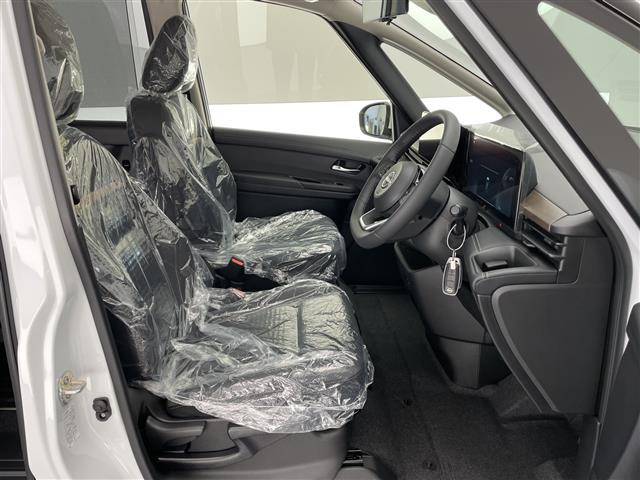 セレナ e-パワー ハイウェイスターV 純正ナビ フルセグ 両側パワースライドドア クルーズコントロール デジタルインナーミラー 置くだけ充電 プロパイロット ETC2.0 LEDヘッドライト アラウンドビューモニター スマートキー(23枚目)