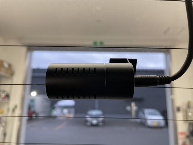 クロスビー ハイブリッドＭＺ　ワンオーナー　デュアルカメラブレーキサポート　純正８型ナビ　フルセグＴＶ　ＤＶＤ　ＢＴ　アダプティブクルーズコントロール車線維持支援機能純正ビルトインＥＴＣ　前席シートヒーター　前後ドライブレコーダー（9枚目）