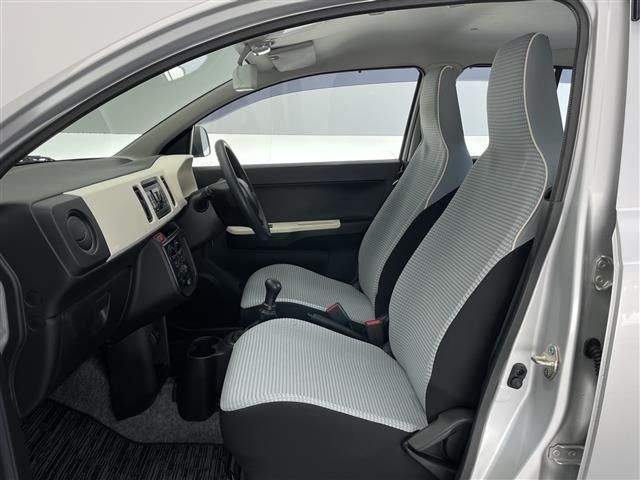 アルト Ｆ　☆純正オーディオ（ＣＤ／ＡＵＸ／ＡＭ／ＦＭ）☆運転席シートヒーター☆ヘッドライトレベライザー☆鉄チンスタッドレス４本車載☆リモコンキー☆スペアキー☆取扱説明書☆保証書（24枚目）