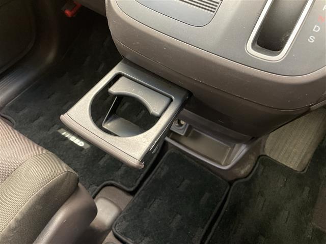 フリード G・ホンダセンシング ☆ワンオーナー☆純正ナビ VXM-194VFi(フルセグ/Bluetooth/CD/DVD)☆バックカメラ☆両側電動スライドドア☆衝突軽減ブレーキ☆レーンキープアシスト☆レーダークルーズ(22枚目)