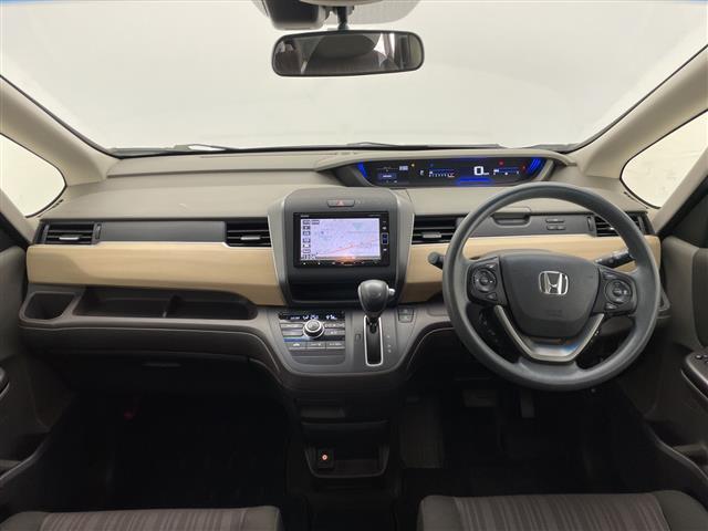 フリード G・ホンダセンシング ☆ワンオーナー☆純正ナビ VXM-194VFi(フルセグ/Bluetooth/CD/DVD)☆バックカメラ☆両側電動スライドドア☆衝突軽減ブレーキ☆レーンキープアシスト☆レーダークルーズ(50枚目)