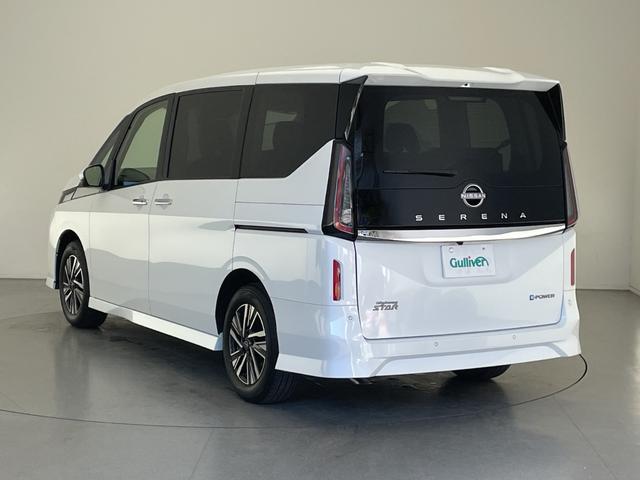 セレナ ｅ－パワー　ハイウェイスターＶ　純正メモリナビ＆フルセグＴＶ＆ＵＳＢ＆ＢＴ／純正フリップダウンモニター／プロパイロット／アダプティブクルーズコントロール／車線維持支援／側方支援／後側方支援／緊急支援／先行車発進告知（44枚目）