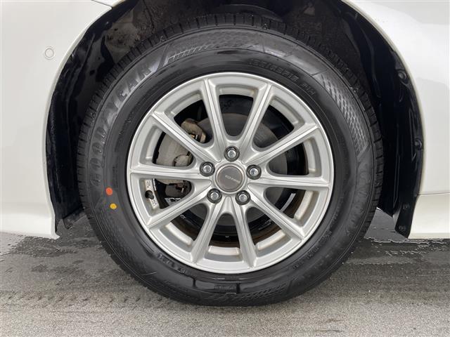 プリウス Ｓセーフティプラス　☆４ＷＤ☆純正ナビ（フルセグ／Ｂｌｕｅｔｏｏｔｈ／ＣＤ）☆バックカメラ☆衝突軽減ブレーキ☆レーンキープアシスト☆レーダークルーズコントロール☆前後コーナーセンサー☆前方ドラレコ☆パーキングアシスト（44枚目）