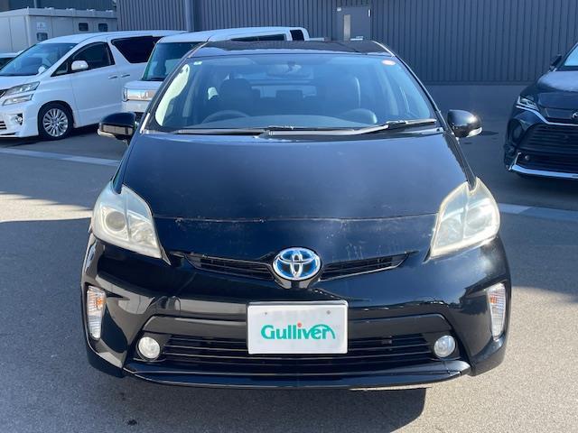 プリウス Ｓ　☆社外ナビ　ＡＶＩＣ－ＨＲＺ９９０（フルセグ／Ｂｌｕｅｔｏｏｔｈ／ＣＤ／ＤＶＤ）☆バックカメラ☆ＥＴＣ☆シートカバー☆ＬＥＤヘッドライト☆ステアリングスイッチ☆プッシュスタート☆スマーとキー（2枚目）