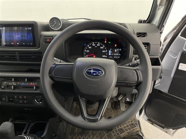 サンバートラック グランドキャブ　☆ワンオーナー☆切り替え４ＷＤ☆ディスプレイオーディオ（Ｂｌｕｅｔｏｏｔｈ／ＣＤ／ＵＳＢ／ＡｐｐｌｅＣａｒｐｌａｙ）☆ＥＴＣ２．０☆ＬＥＤヘッドライト☆衝突軽減ブレーキ☆車線逸脱防止（12枚目）