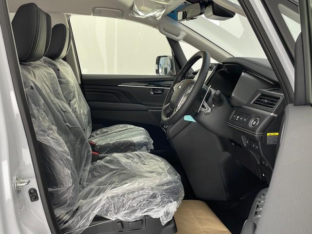 デリカD:5 シャモニー 登録済未使用車/メーカーOP ALPINE11型ナビ/メーカーOP ALPINE12.1型後席モニター/アダプティブクルーズコントロール/レーンキープアシスト/車線逸脱警報/衝突軽減ブレーキ(29枚目)