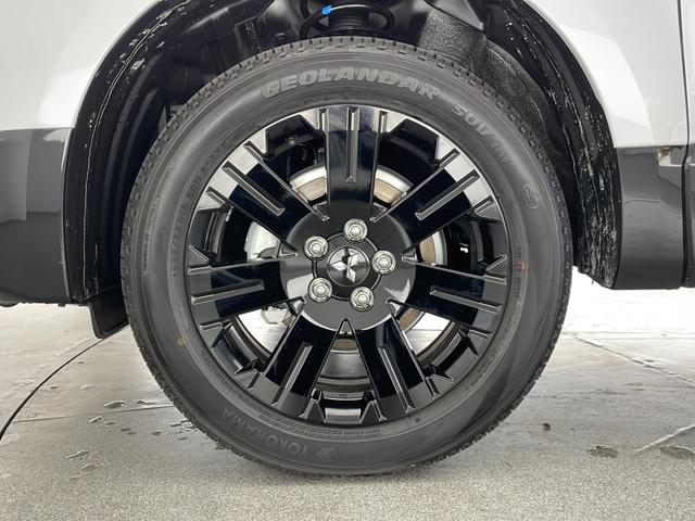 デリカD:5 シャモニー 登録済未使用車/メーカーOP ALPINE11型ナビ/メーカーOP ALPINE12.1型後席モニター/アダプティブクルーズコントロール/レーンキープアシスト/車線逸脱警報/衝突軽減ブレーキ(48枚目)