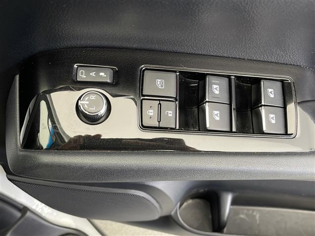 アルファード 2.5S Aパッケージ 純正SDナビ Bカメラ 純正ETC クルーズコントロール TVキャンセラー 両側パワースライド フロントデアイサー 電子パーキング オートホールド 純正18インチAW 4WD(22枚目)