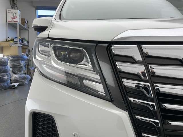 アルファード 2.5S Aパッケージ 純正SDナビ Bカメラ 純正ETC クルーズコントロール TVキャンセラー 両側パワースライド フロントデアイサー 電子パーキング オートホールド 純正18インチAW 4WD(45枚目)