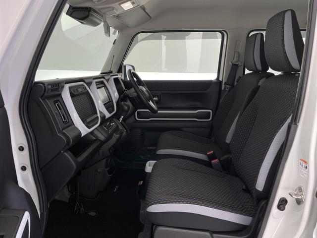 ���S����S�U�O�X�܂̃l�b�g���[�N�ŁA�P�̓X�܂ɂ��Ȃ��疈�����ׂ���S���̍݌ɂ���N���}�����I�т��������܂��B�����z���̃g���u�������S�I�S���̃K���o�[�ŏ���܂��I��