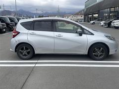 �����٤ϥ���С��κ߸ˤ���ĺ���ޤ��ơ�ͭ���񤦸�¤��ޤ��� 2