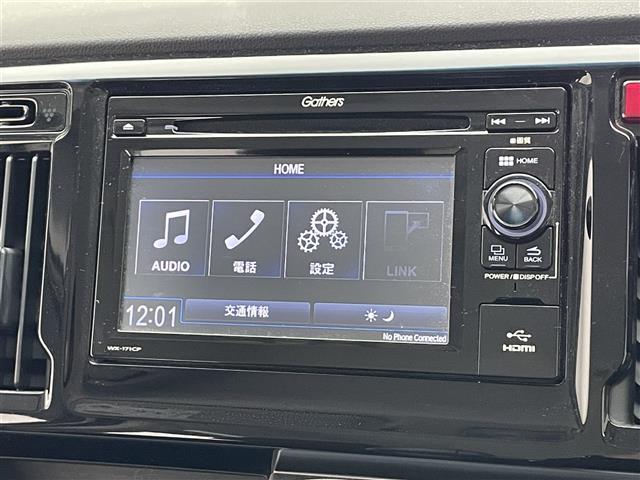 Ｇ・Ｌパッケージ　純正ＤＡ　ワンセグ　ＡＭ　ＦＭ　Ｂｌｕｅｔｏｏｔｈ　ＣＤ　ＵＳＢ　ＨＤＭＩ　ＥＴＣ　純正フロアマット　アイドリングストップ　バックカメラ　ハロゲンライト　スマートキー　プッシュスタート　スペアキー(3枚目)