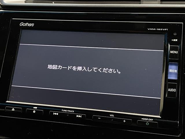 Ｓ　ホンダセンシング　純正ナビ　バックカメラ　フルセグＴＶ　ドラレコ　ＥＴＣ　レーダークルーズ　レーンキープ　衝突軽減ブレーキ　ＬＥＤヘッドライト　Ｂｌｕｅｔｏｏｔｈ　ＣＤ　ＤＶＤ　純正フロアマット　ドアバイザー　純正ＡＷ(20枚目)