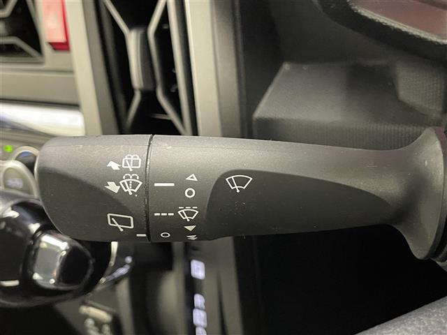 タフト Ｇ　クロムベンチャー　純正ナビ　フルセグＴＶ　Ｂｌｕｅｔｏｏｔｈ　ガラスルーフ　全方位カメラ　シートヒーター　バックカメラ　純正ドラレコ　電動パーキングブレーキ　スマアシ　衝突軽減　コーナーセンサー　ＬＥＤライト　禁煙車（18枚目）