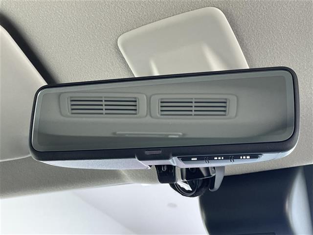 デリカミニ Ｔ　プレミアム　届出済未使用車　純正９型ＤＡ　カープレイ　マイパイロット　全方位カメラ　デジタルインナーミラー　ツートン　ハンズフリ両側パワスラ　ハーフレザー　シートヒーター　衝突軽減　追従クルコン　ＬＥＤ　禁煙車（6枚目）