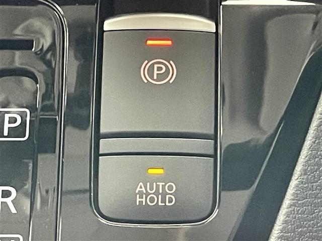 デリカミニ Ｔ　プレミアム　届出済未使用車　純正９型ＤＡ　カープレイ　マイパイロット　全方位カメラ　デジタルインナーミラー　ツートン　ハンズフリ両側パワスラ　ハーフレザー　シートヒーター　衝突軽減　追従クルコン　ＬＥＤ　禁煙車（14枚目）