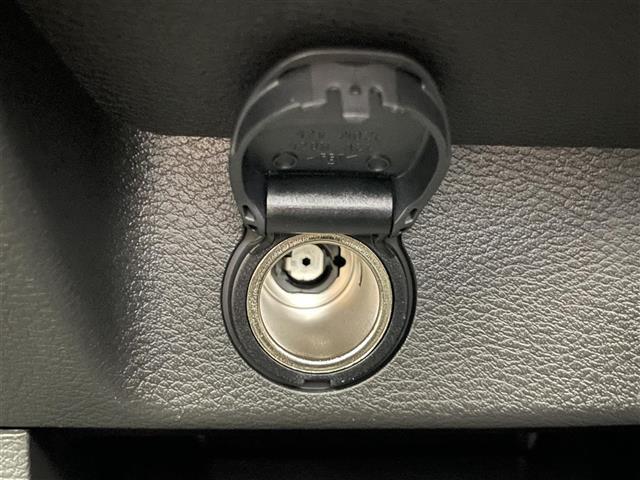 デリカミニ Ｔ　プレミアム　届出済未使用車　純正９型ＤＡ　カープレイ　マイパイロット　全方位カメラ　デジタルインナーミラー　ツートン　ハンズフリ両側パワスラ　ハーフレザー　シートヒーター　衝突軽減　追従クルコン　ＬＥＤ　禁煙車（30枚目）