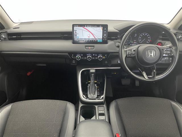 ヴェゼル ｅ：ＨＥＶ　Ｚ　純正９型ディスプレイナビ　フルセグＴＶ　カープレイ対応　バックカメラ　ワイヤレス充電　ＥＴＣ２．０　ＢＳＭ　電動パーキングブレーキ　シートヒーター　衝突軽減　追従クルコン　ハンドル支援　ＬＥＤ　禁煙（40枚目）