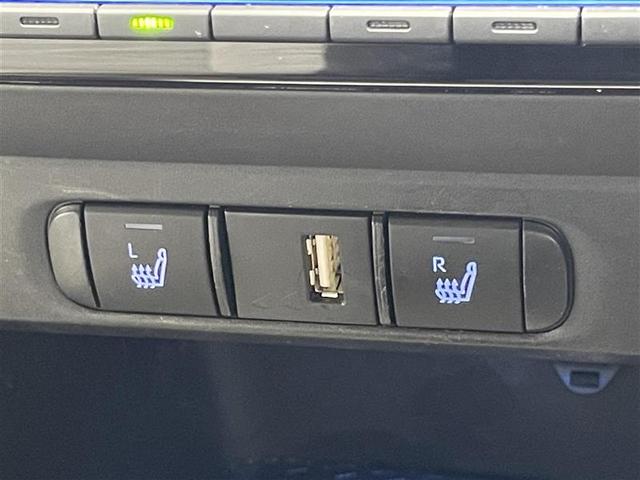 ヤリス ハイブリッドＺ　純正ディスプレイ／Ｂｌｕｅｔｏｏｔｈ／ミラキャスト対応／バックカメラ／シートヒーター／純正１６インチＡＷ／ＥＴＣ２．０／前後ドラレコ／セーフティセンス／衝突軽減／追従クルコン／ＬＥＤオートライト／禁煙（8枚目）