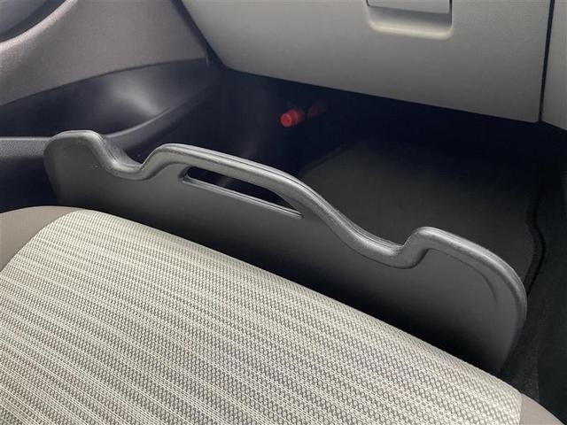 ヤリス ハイブリッドＺ　純正ディスプレイ／Ｂｌｕｅｔｏｏｔｈ／ミラキャスト対応／バックカメラ／シートヒーター／純正１６インチＡＷ／ＥＴＣ２．０／前後ドラレコ／セーフティセンス／衝突軽減／追従クルコン／ＬＥＤオートライト／禁煙（16枚目）