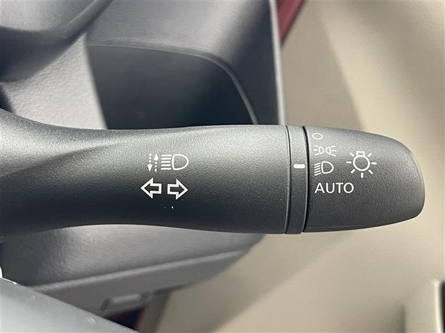 デイズ ボレロ　Ｘ　純正９型ナビ　フルセグＴＶ　Ｂｌｕｅｔｏｏｔｈ　全方位カメラ　ＥＴＣ　ナビ連動純正ドラレコ　ボレロハーフレザー専用シート　オートライト　エマブレ　衝突軽減装置　ツートンカラー　コーナーセンサー　禁煙車（35枚目）