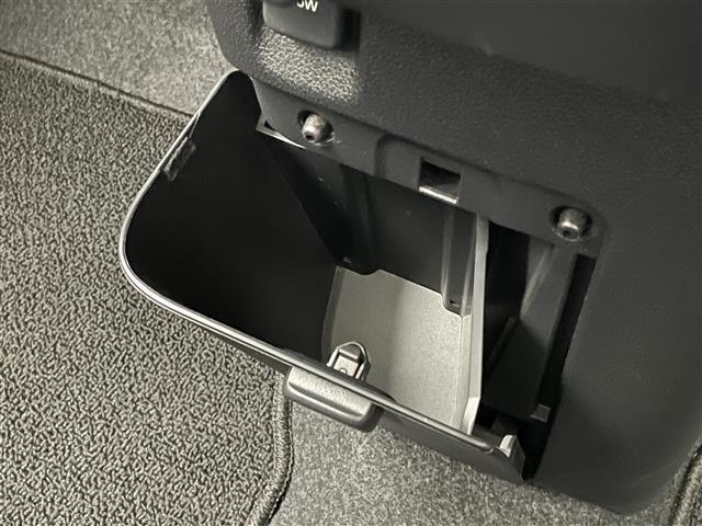 ムーヴキャンバス セオリーＧ　社外ナビ　純正ルーフキャリア　全方位カメラ　禁煙　フルセグＴＶ　シートヒーター　ＭＩＮＩＬＩＴＥホイール　ＤＶＤ再生　前後ドラレコ　両側パワスラ　スマートアシストＩＩＩ　衝突軽減　オートハイビーム　フ（28枚目）