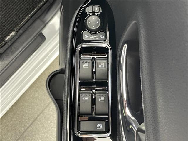 タント カスタムＲＳスタイルセレクション　純正９型ナビ　全方位カメラ　禁煙車　黒ハーフレザー　フルセグＴＶ　両側パワスラ　ＥＴＣ　ドラレコ　シートヒーター　スマートアシストＩＩＩ　衝突軽減　レーンキープ　オートハイビーム　ＤＶＤ再生　ターボ搭（30枚目）