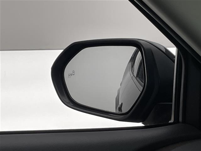ヤリスクロス ハイブリッドＺ　純正８型ナビ　ＨＵＤ　全方位カメラ　ＢＳＭ　茶ハーフレザー　Ｂｌｕｅｔｏｏｔｈ　フルセグＴＶ　シートヒーター　ＥＴＣ２．０　セーフティセンス　衝突軽減　追従クルコン　オートハイビーム　ＡＣ１００Ｖ電源（10枚目）