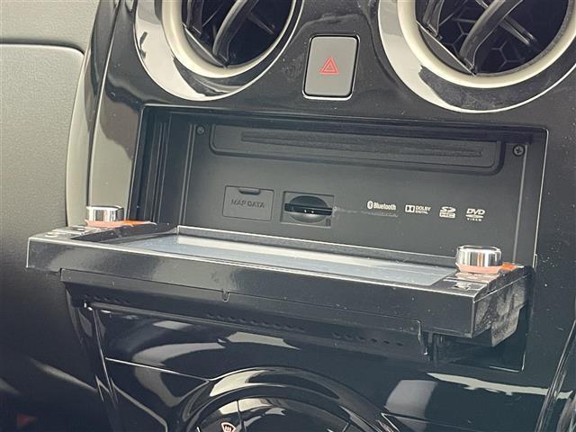 ノート ｅ－パワー　Ｘ　純正ナビ　全方位カメラ　スマートルームミラー　禁煙車　Ｂｌｕｅｔｏｏｔｈ　フルセグＴＶ　ＤＶＤ再生　ＥＴＣ　前後ドラレコ　衝突軽減　ＨＩＤオートライト　レーンキープ　純正フロアマット　プッシュスタート（12枚目）