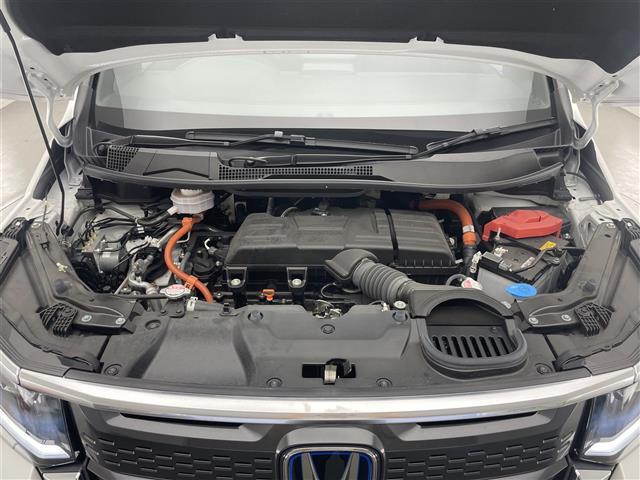 ステップワゴン ｅ：ＨＥＶスパーダ　プレミアムライン　純正１１．４型ナビ　純正後席モニター　ホンダセンシング　全方位カメラ　両側パワスラ　ＨＤＭＩ　パドルシフト　ＢＳＭ　シートヒーター　ＬＥＤオートライト　追従クルコン　フルセグ　ＥＴＣ　純正ドラレコ（26枚目）