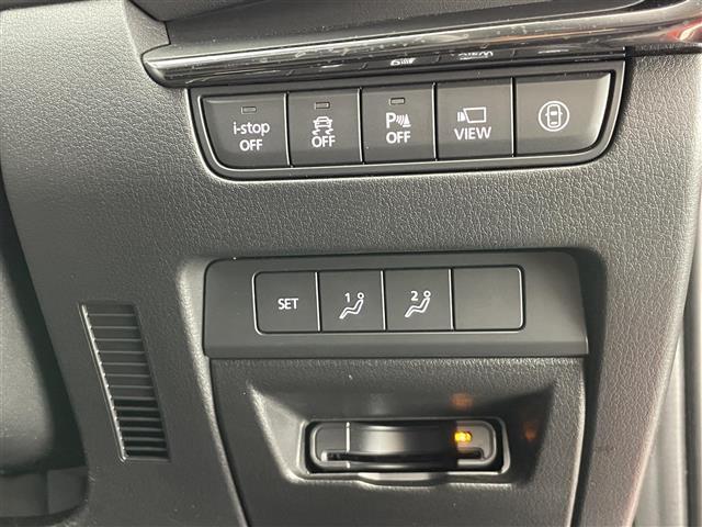 ＭＡＺＤＡ３ファストバック ＸＤ　Ｌパッケージ　純正８．８型ナビ　ＨＤＭＩ　黒革　全方位カメラ　禁煙車　ＢＳＭ　フルセグＴＶ　前後ドラレコ　ＥＴＣ　シートヒーター　衝突軽減　追従クルコン　社外アルミ付スタッドレス４本積込　ＬＥＤオートライト　フォグ（7枚目）