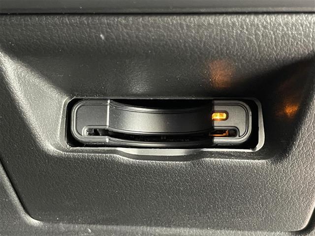 ＭＡＺＤＡ３ファストバック ＸＤ　Ｌパッケージ　純正８．８型ナビ　ＨＤＭＩ　黒革　全方位カメラ　禁煙車　ＢＳＭ　フルセグＴＶ　前後ドラレコ　ＥＴＣ　シートヒーター　衝突軽減　追従クルコン　社外アルミ付スタッドレス４本積込　ＬＥＤオートライト　フォグ（12枚目）