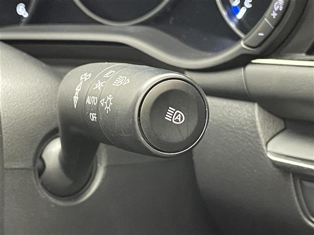 ＭＡＺＤＡ３ファストバック ＸＤ　Ｌパッケージ　純正８．８型ナビ　ＨＤＭＩ　黒革　全方位カメラ　禁煙車　ＢＳＭ　フルセグＴＶ　前後ドラレコ　ＥＴＣ　シートヒーター　衝突軽減　追従クルコン　社外アルミ付スタッドレス４本積込　ＬＥＤオートライト　フォグ（31枚目）