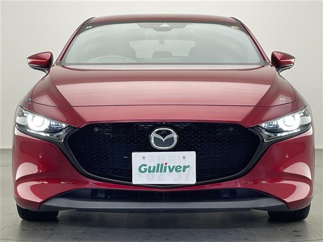 ＭＡＺＤＡ３ファストバック ＸＤ　Ｌパッケージ　純正８．８型ナビ　ＨＤＭＩ　黒革　全方位カメラ　禁煙車　ＢＳＭ　フルセグＴＶ　前後ドラレコ　ＥＴＣ　シートヒーター　衝突軽減　追従クルコン　社外アルミ付スタッドレス４本積込　ＬＥＤオートライト　フォグ（39枚目）